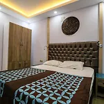 Aparthotel Esma 3*